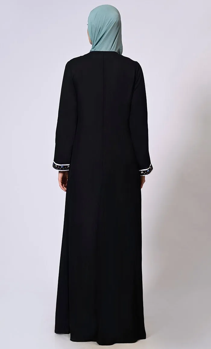 Feminine Flourish: Embroidered Front Zip Black Abaya with Front Pockets - Final Sale