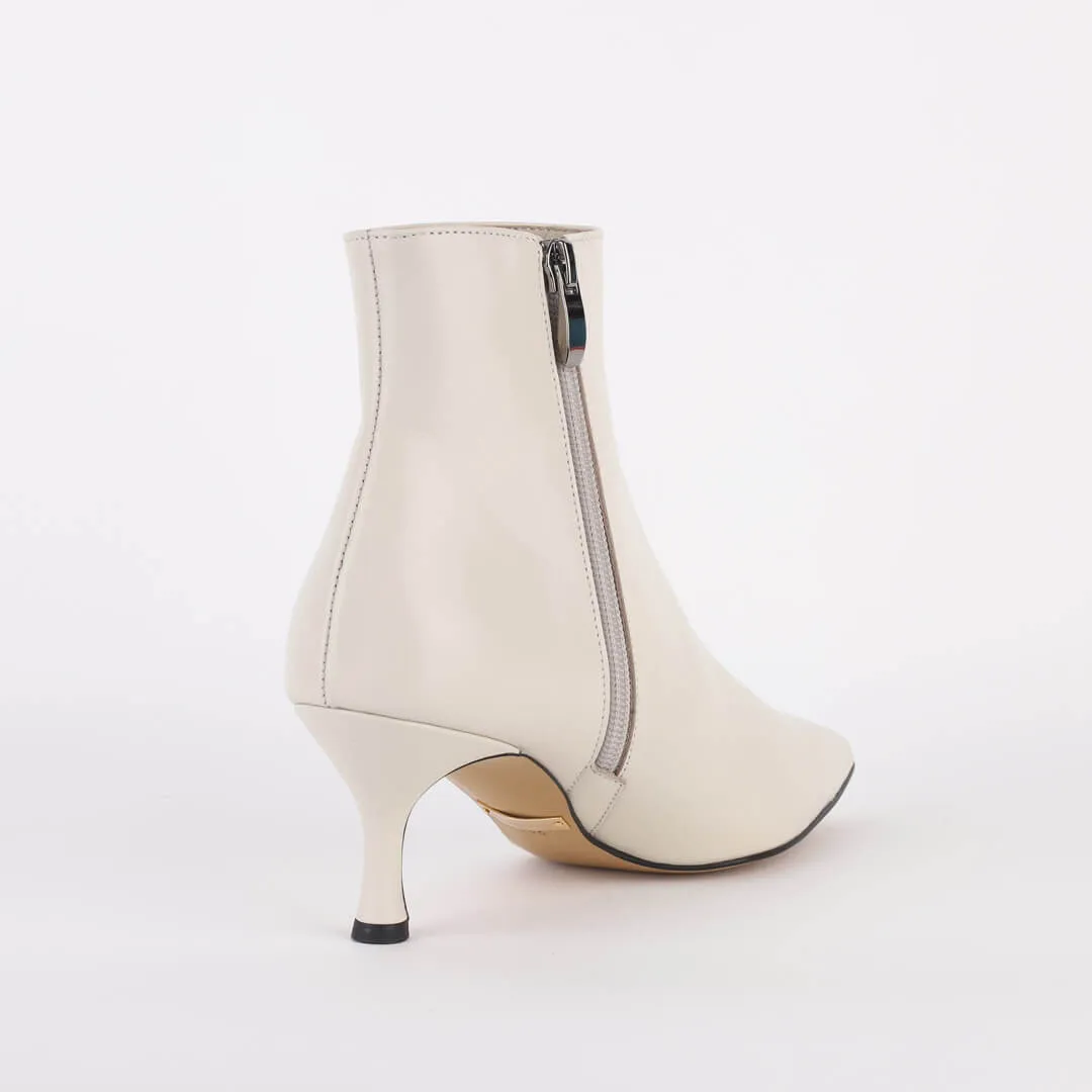 KAYA - ankle bootie