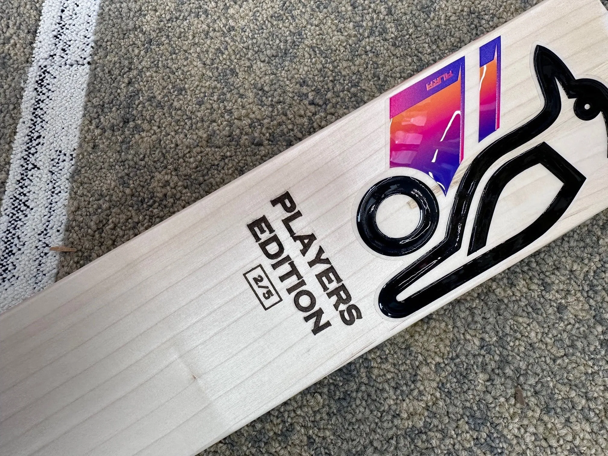 Kookaburra Aura Players Edition Bat