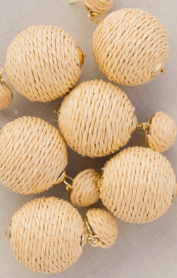 Natural Lido Pom Poms